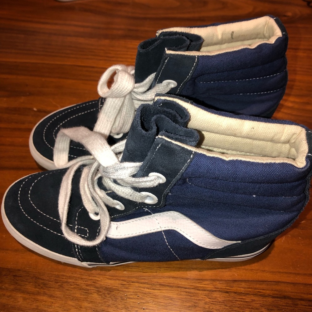 VAN Navy High Heel Sneaker